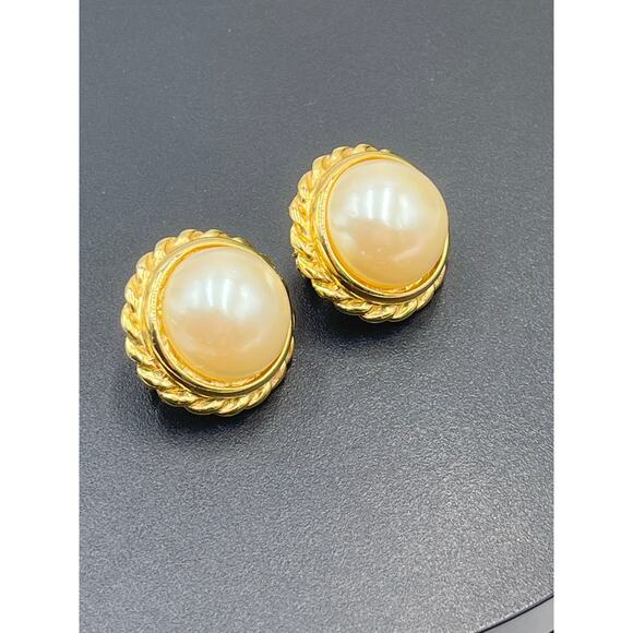 Napier Pierced Post Cream Large Faux Pearl Gold Tone Earrings Omega Backs - Picture 8 of 10